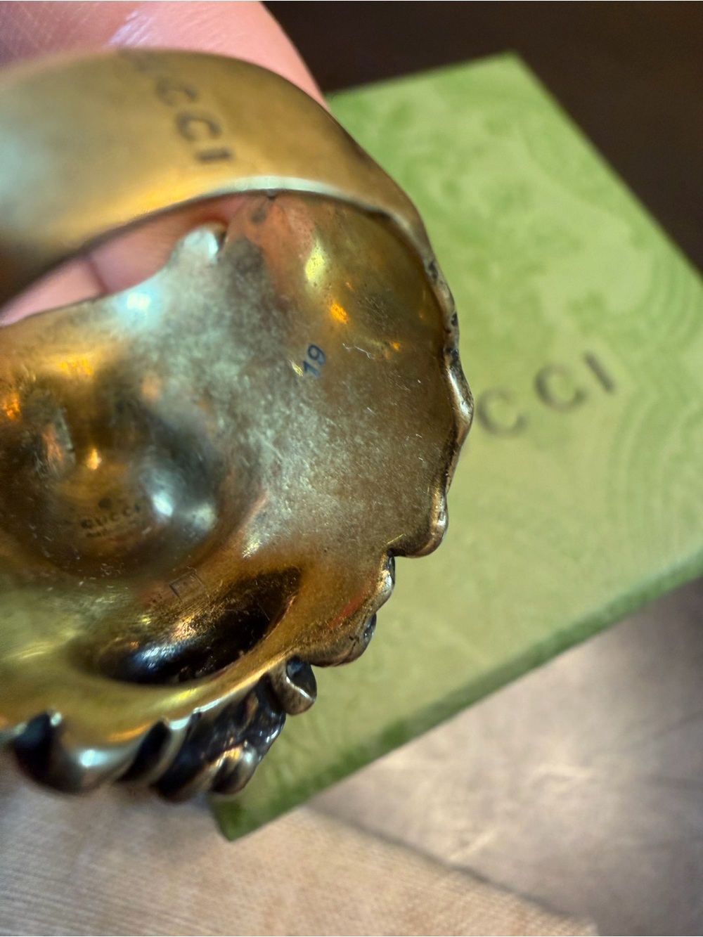 New Authentic Gucci Lion Head Brass Ring Size IT 19 / US 8.75 - Picture 10 of 12